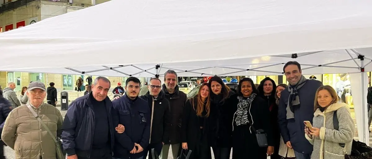 Guerra in Ucraina, la Lega scende in piazza a Cosenza