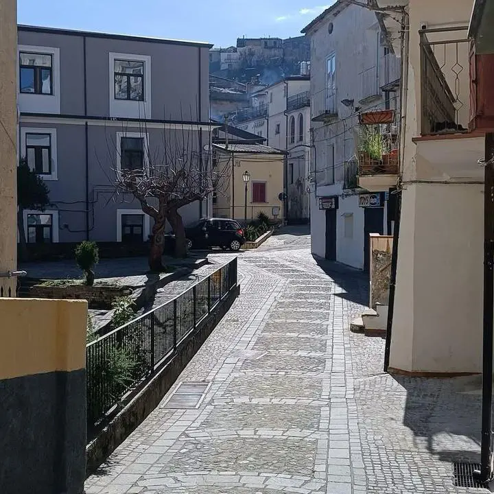 Lungro, consiglio comunale ad alta tensione: diritto di replica al vicesindaco Mele\n