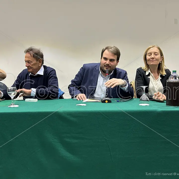 Pd, sono 58 i cosentini che entreranno nell'assemblea regionale (I NOMI). Ma c'è un caso