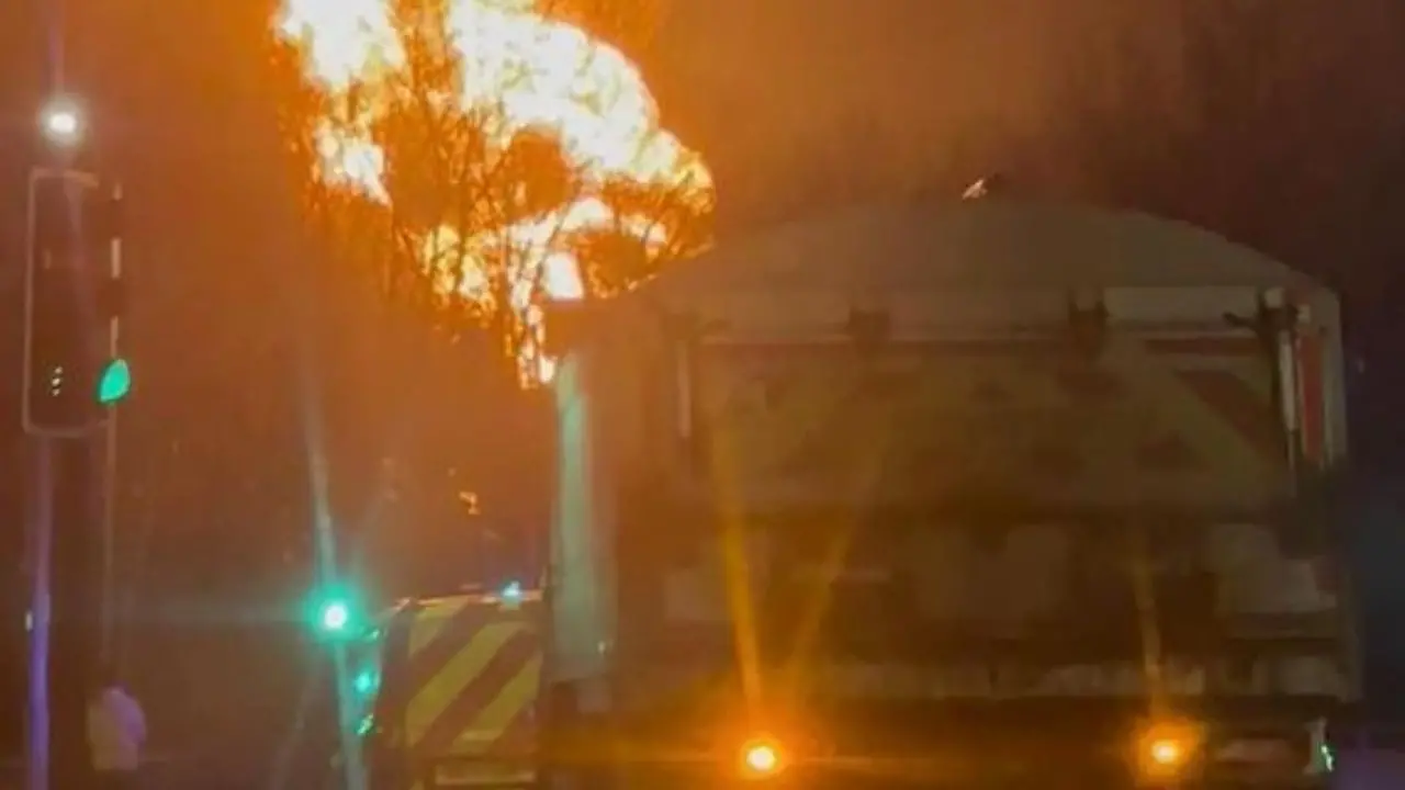 A fuoco una centralina vicino Heathrow, chiuso l'aeroporto per 24 ore