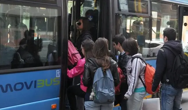 Ancora un'intossicazione in gita scolastica. Questa volta è toccato a studenti di Macerata