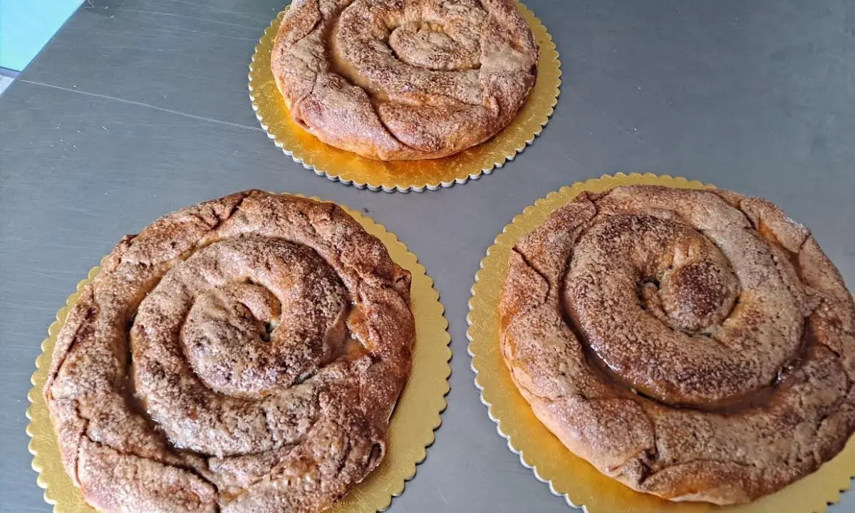 Dolci pasquali, la ricetta della \"Riganella\" di Vaccarizzo Albanese