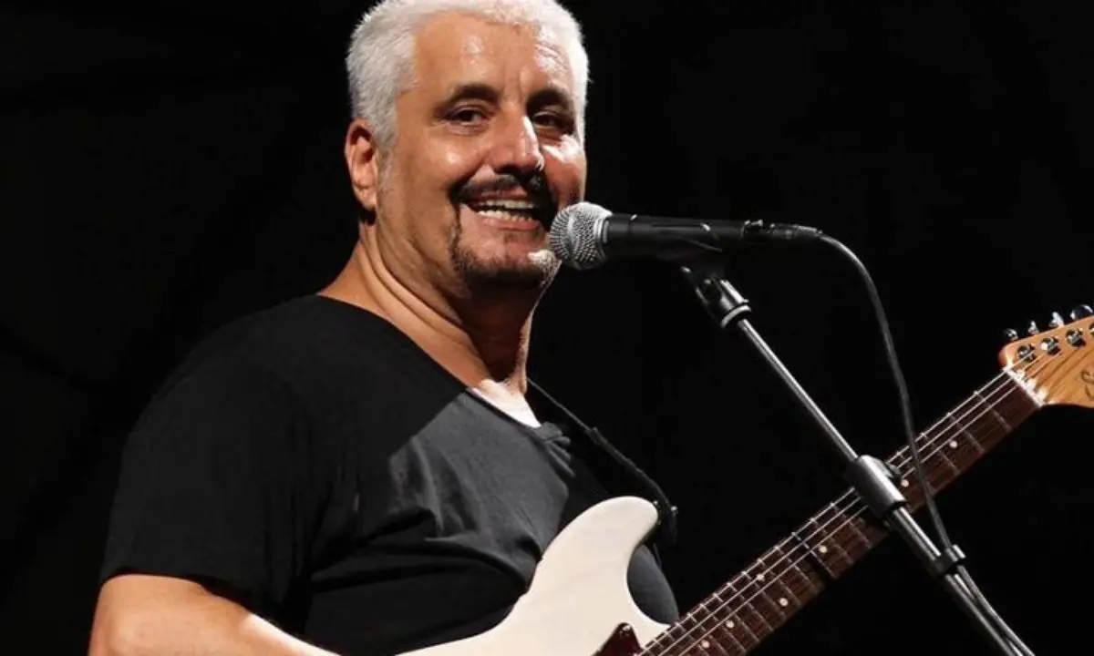 Pino Daniele rivive a Cosenza nello spettacolo di \"Scena verticale\"