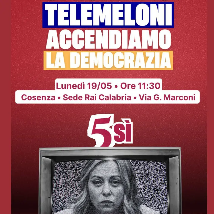 Referendum, il Pd scende in piazza a Cosenza contro il blackout informativo Rai