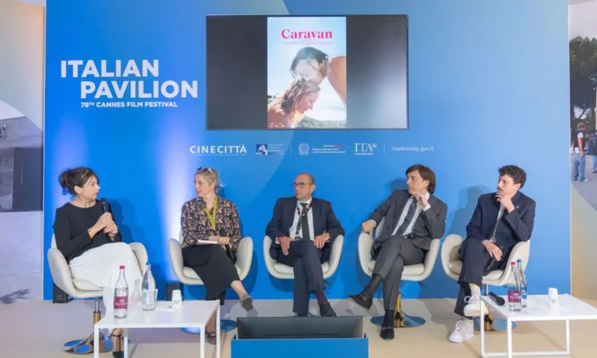 “Caravan” incanta Cannes: la Calabria protagonista nel film in concorso alla sezione Un Certain Regard