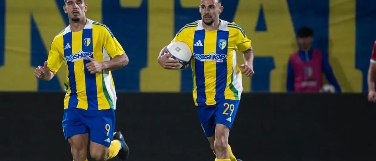 Cosenza, girone completo in Serie C in attesa dei playout della B