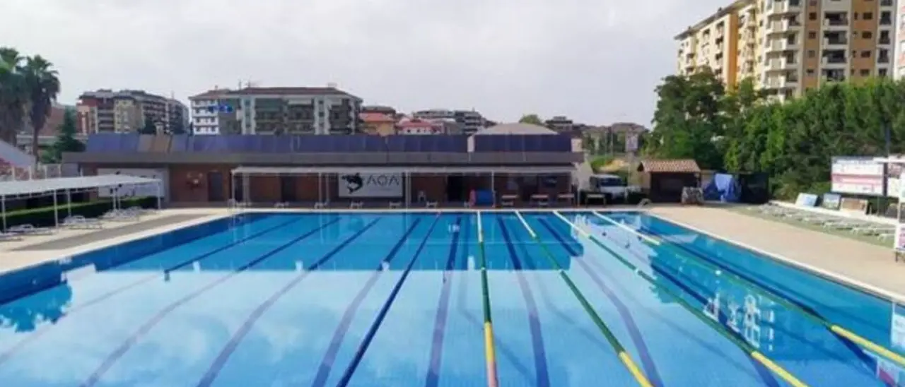 Cosenza, presentata una interrogazione sulla gestione della piscina di Campagnano