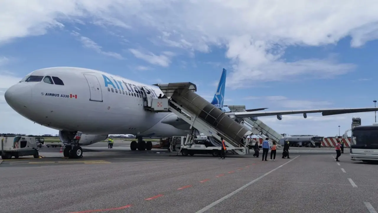 Air Transat da domani riprende il volo diretto tra Lamezia e Toronto