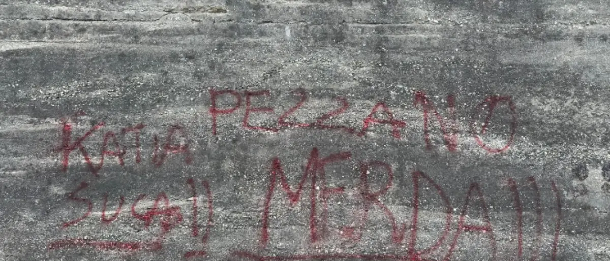 Scritte sui muri contro la società del Rugby Rende: «Sporgeremo denuncia»