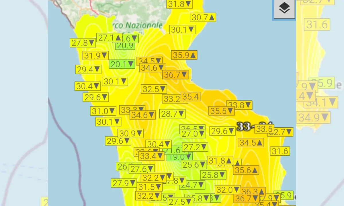 Meteo Cosenza, l'ondata di caldo africano tocca punte di 37°. A Rossano si boccheggia