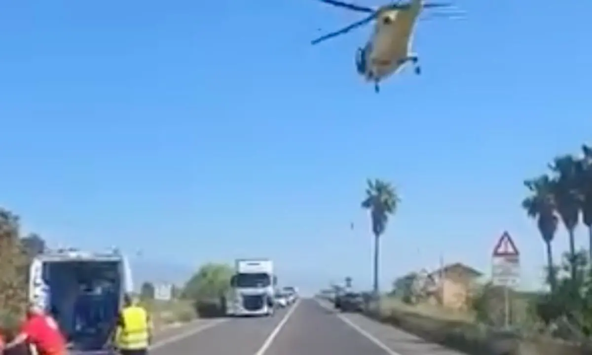 Scontro moto-furgone, un ferito grave a Corigliano Rossano