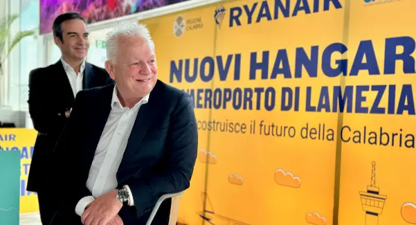 Ryanair: nuovi hangar a Lamezia Terme con 300 posti di lavoro per la Calabria