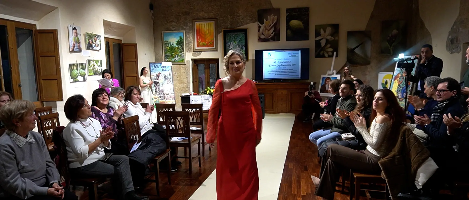 Santa Maria del Cedro, le pazienti oncologiche sfilano in passerella