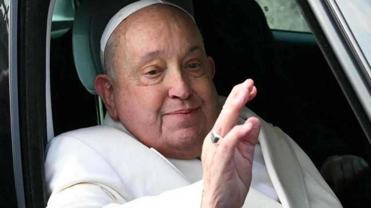 Morte Papa Francesco, rinviata Spezia-Cosenza e tutte le gare di Serie B