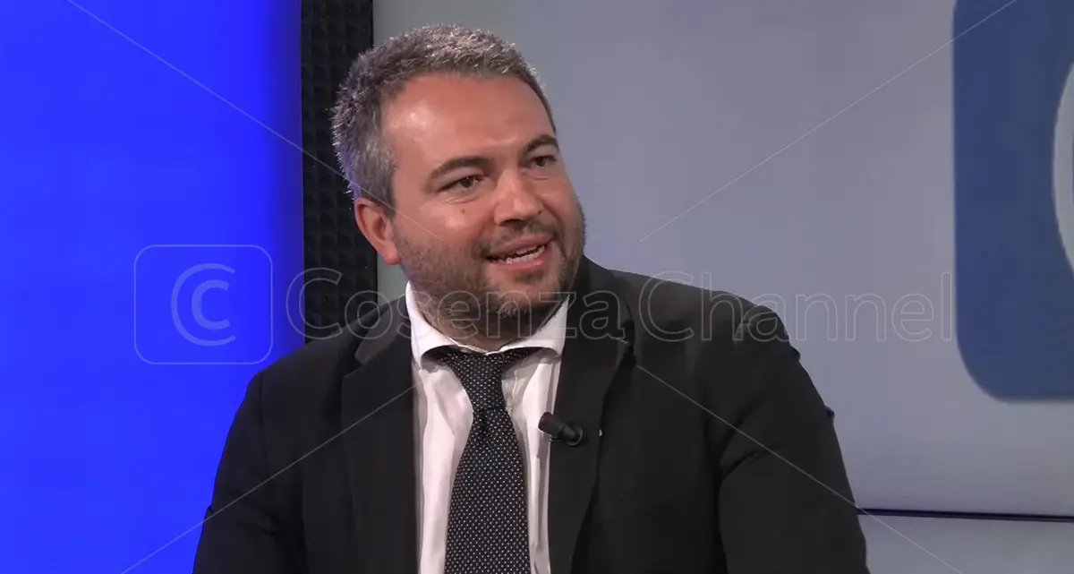 Scuolabus ecologici e totem informativi, la Regione Calabria avvia la gara europea\n