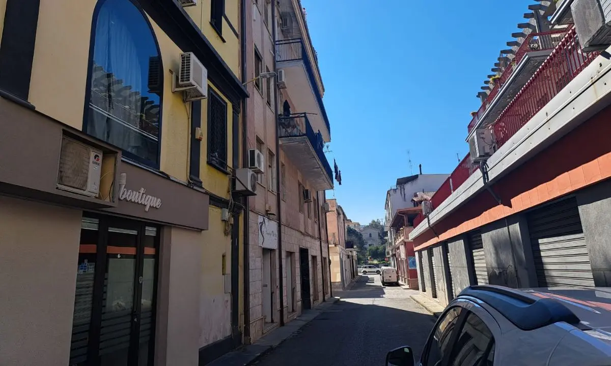 Corigliano Rossano, accoltellato un giovane marocchino: muore in ospedale. Indaga la procura di Castrovillari