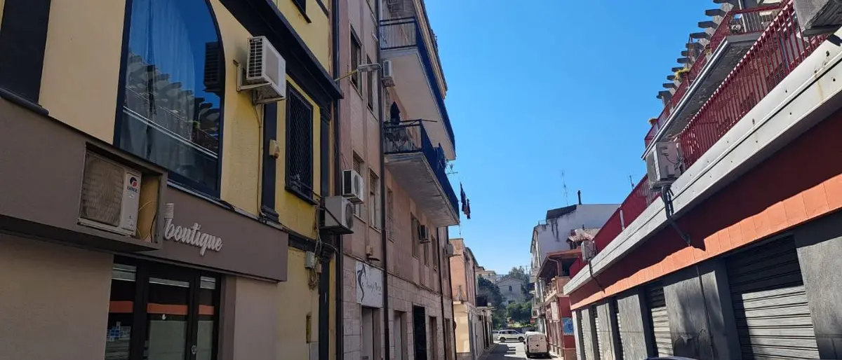 Corigliano Rossano, accoltellato un giovane marocchino: muore in ospedale. Indaga la procura di Castrovillari