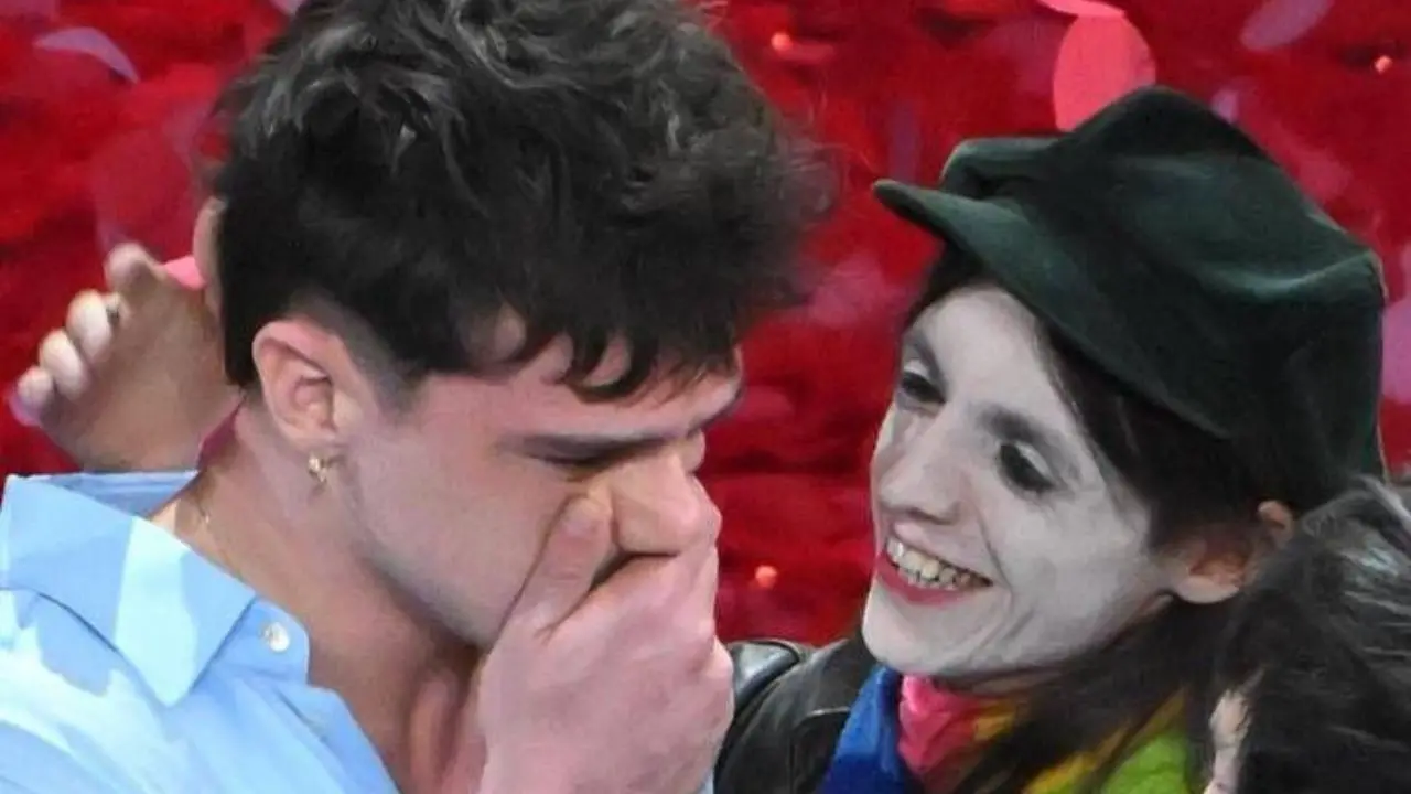 Olly rinuncia all'Eurovision: «Devo ascoltarmi». Al suo posto va Lucio Corsi