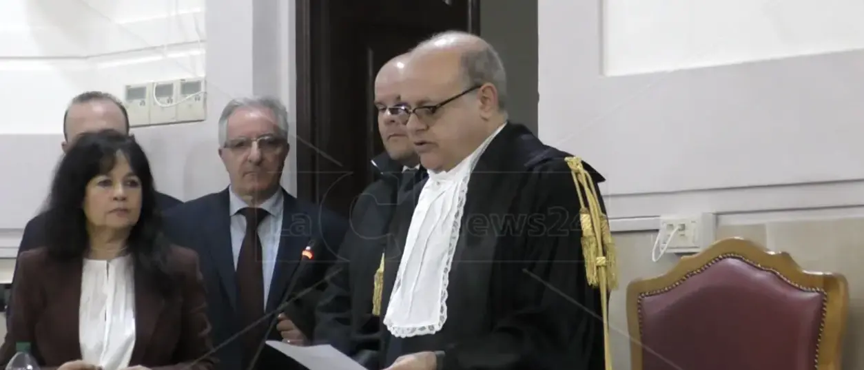 Occhiuto gate, il procuratore Curcio: «Nessuna indagine a orologeria»