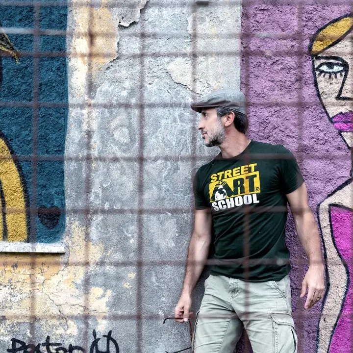 Mario Verta, il primario di Gastroenterologia di Cosenza è un apprezzato street artist