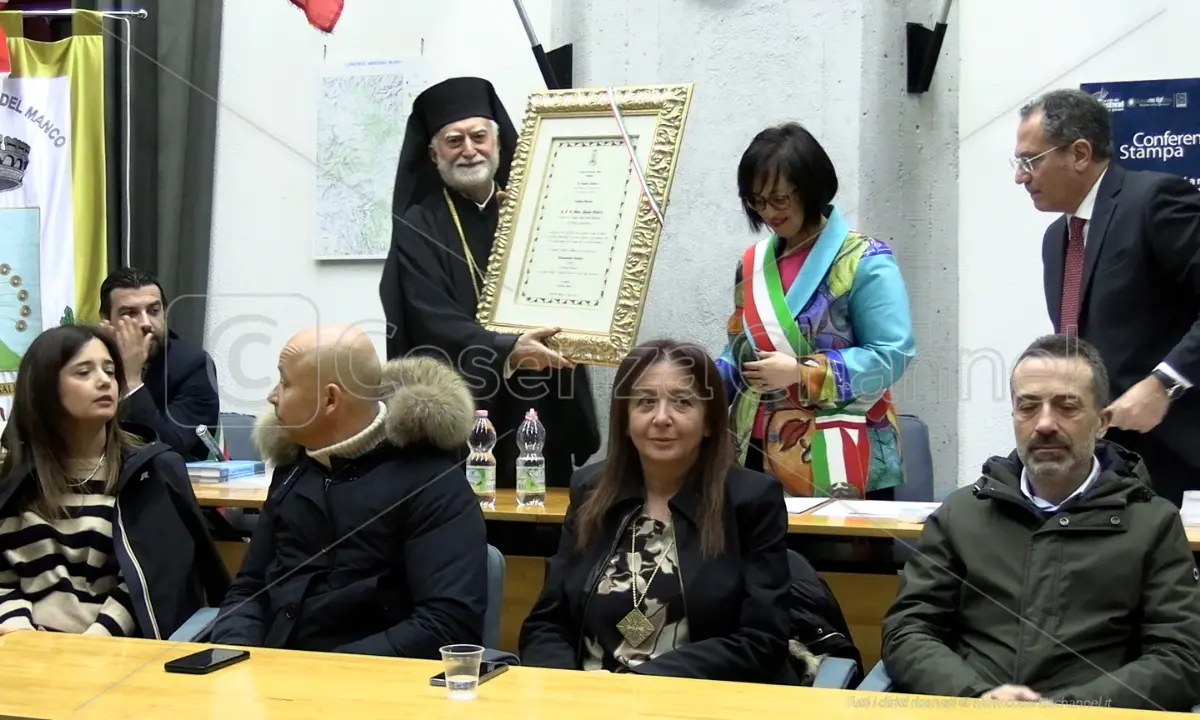 Cittadinanza Onoraria all'Eparca di Lungro, la festa nel comune di Casali del Manco