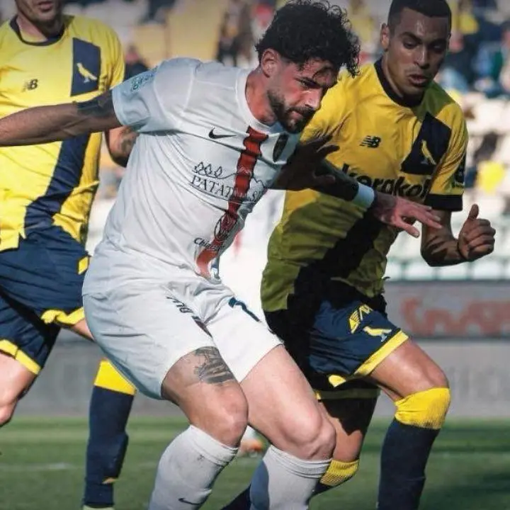 Cosenza, sorriso a metà: 1-1 contro il Modena, Pedro Mendes pareggia Artistico