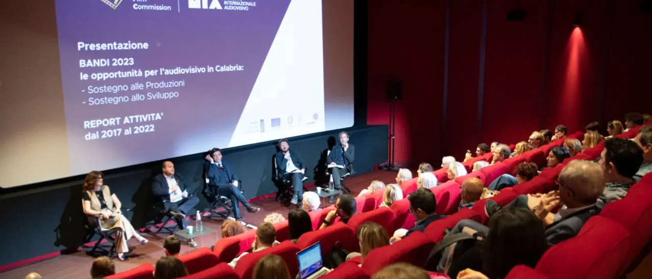 L'esercito dei consulenti della Calabria Film Commission: dallo skipper alla dietista