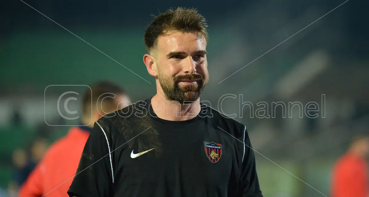 Micai ricorda Cosenza: «Derby col Catanzaro speciale per quello che ho vissuto»\n