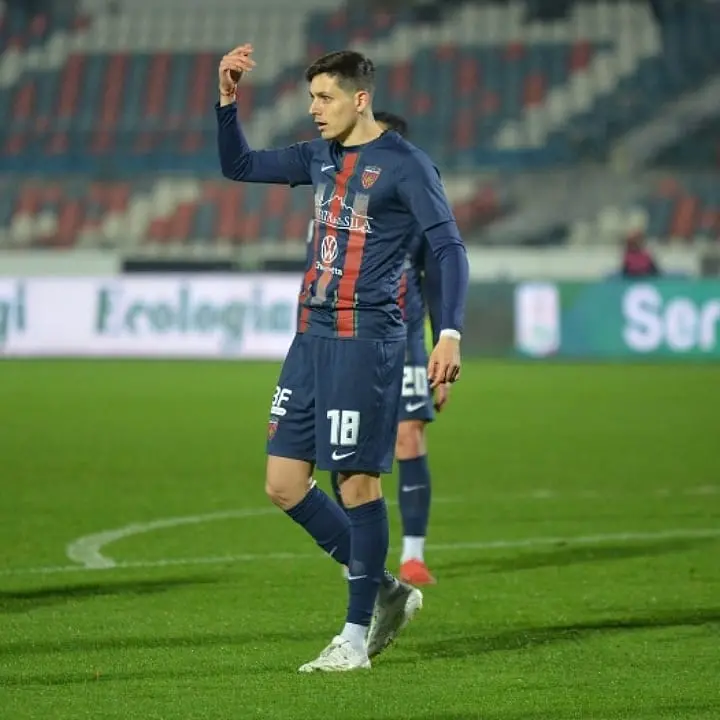 Cosenza, chi per Artistico? L'idea Cruz stuzzica Belmonte e Tortelli