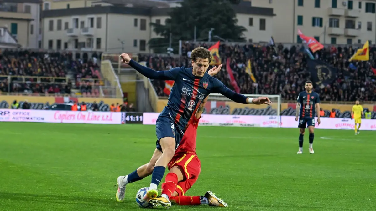 Catanzaro-Cosenza 4-0, Lupi umiliati al Ceravolo: il tabellino