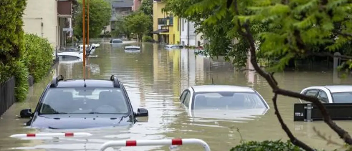 Toscana flagellata dal maltempo, frazioni isolate ed evacuazioni in corso