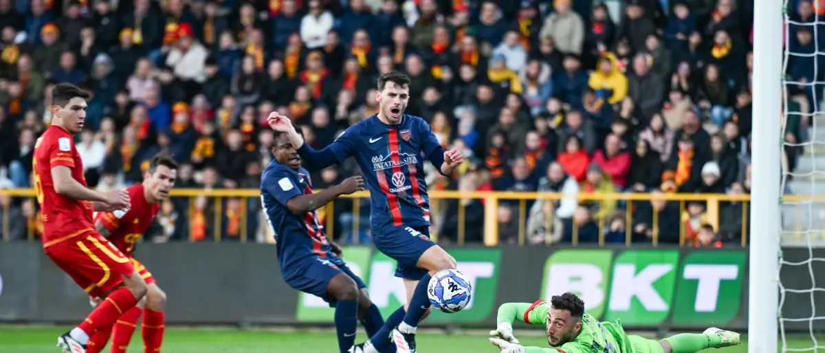 Il Cosenza di Guarascio umiliato al Ceravolo: poker del Catanzaro