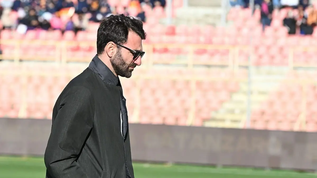 Cosenza, stop al \"grande classico\": il tira e molla di fine anno col ds