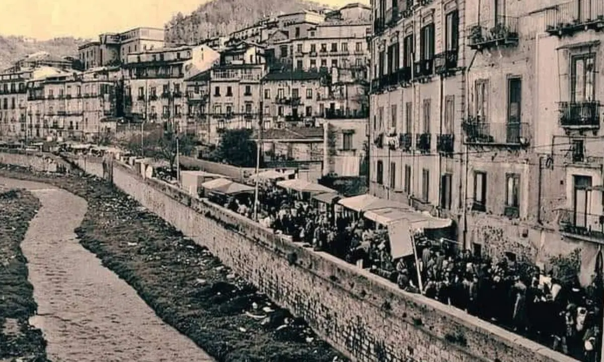 Fiera di San Giuseppe, la passione dei clan di Cosenza per le bancarelle