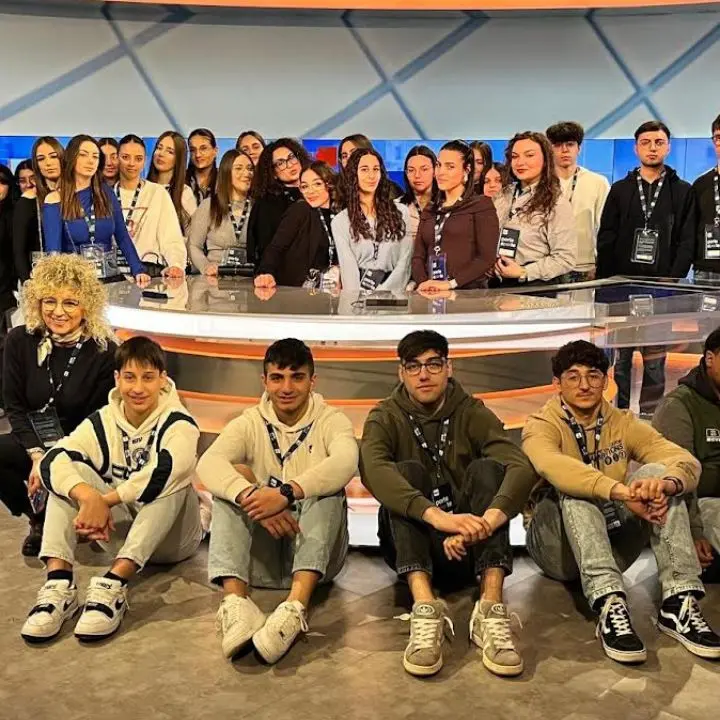 Corigliano Rossano, studenti in visita alla sede Rai di Cosenza