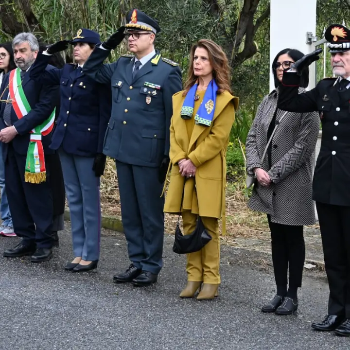 Amantea, cerimonia in ricordo del maresciallo Achille Mazza
