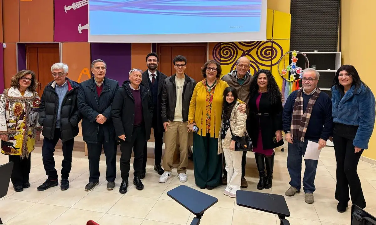 Paludi celebra la sua giornata mondiale della poesia