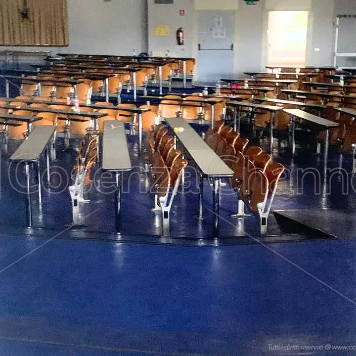 Unical, guasto elettrico al Polifunzionale: problema risolto. Riprese le lezioni del Tfa sostegno