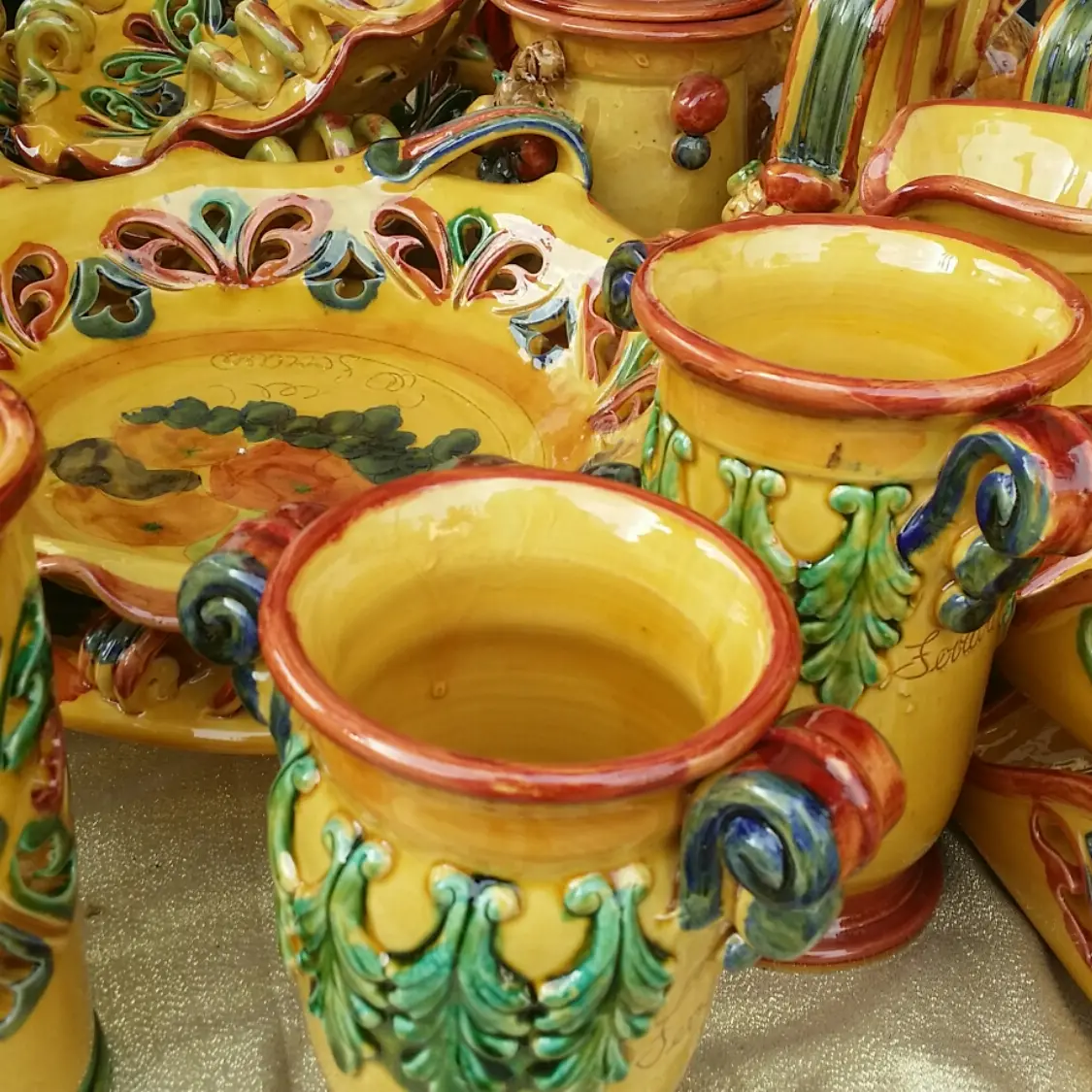 Rende apre le porte al Museo delle Ceramiche di Calabria. Ecco le opere e le collezioni