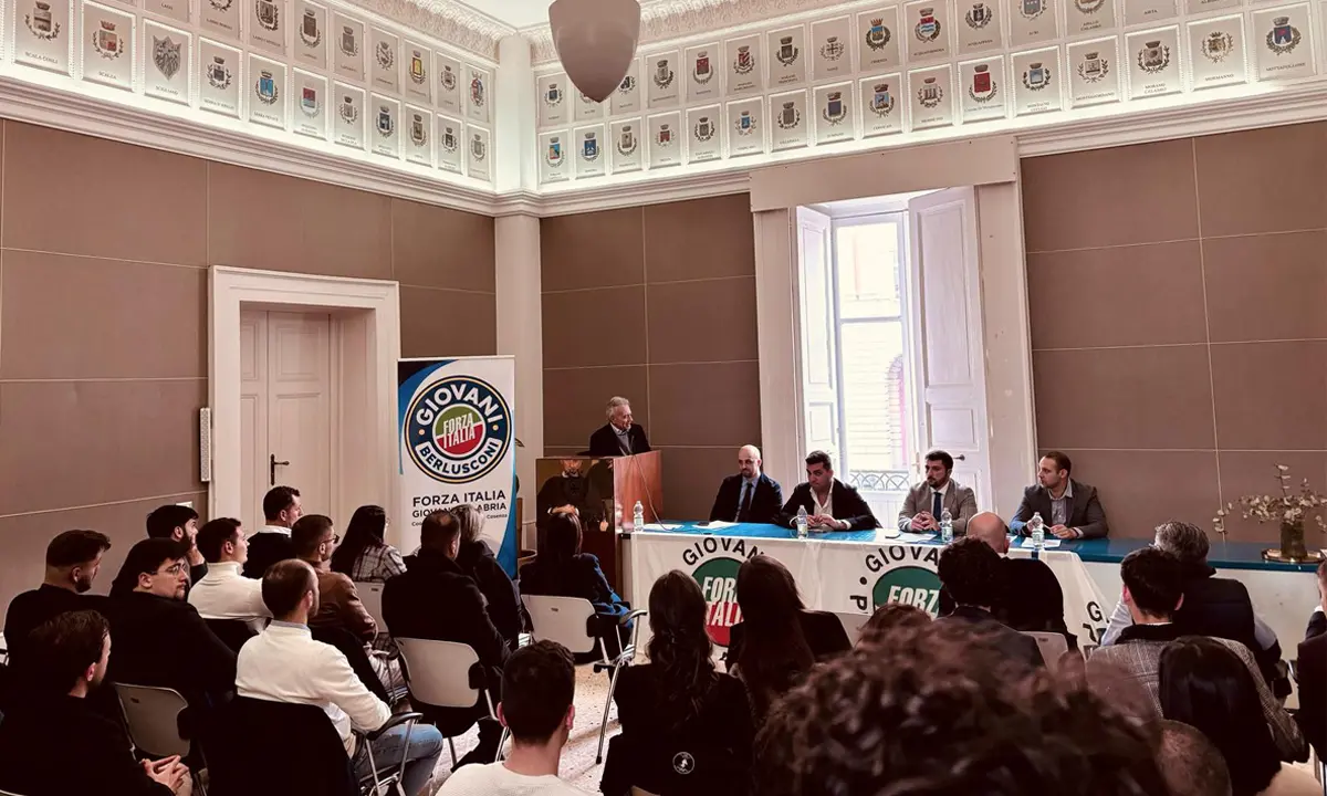 Forza Italia giovani, partecipato congresso a Cosenza con Gallo, Caputo e Straface