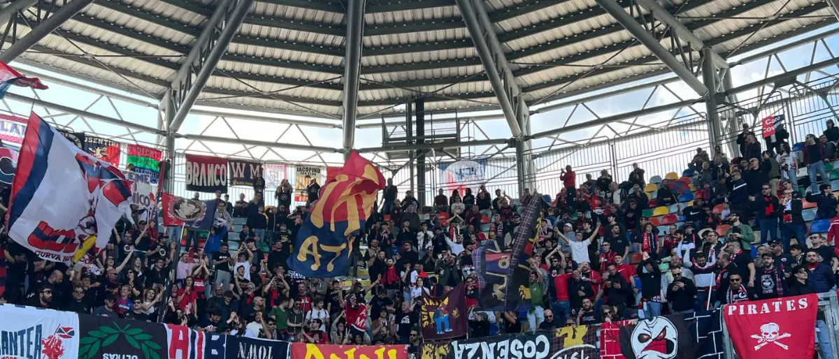 Frosinone-Cosenza 2-2, Pecorino all'ultimo secondo beffa i Lupi