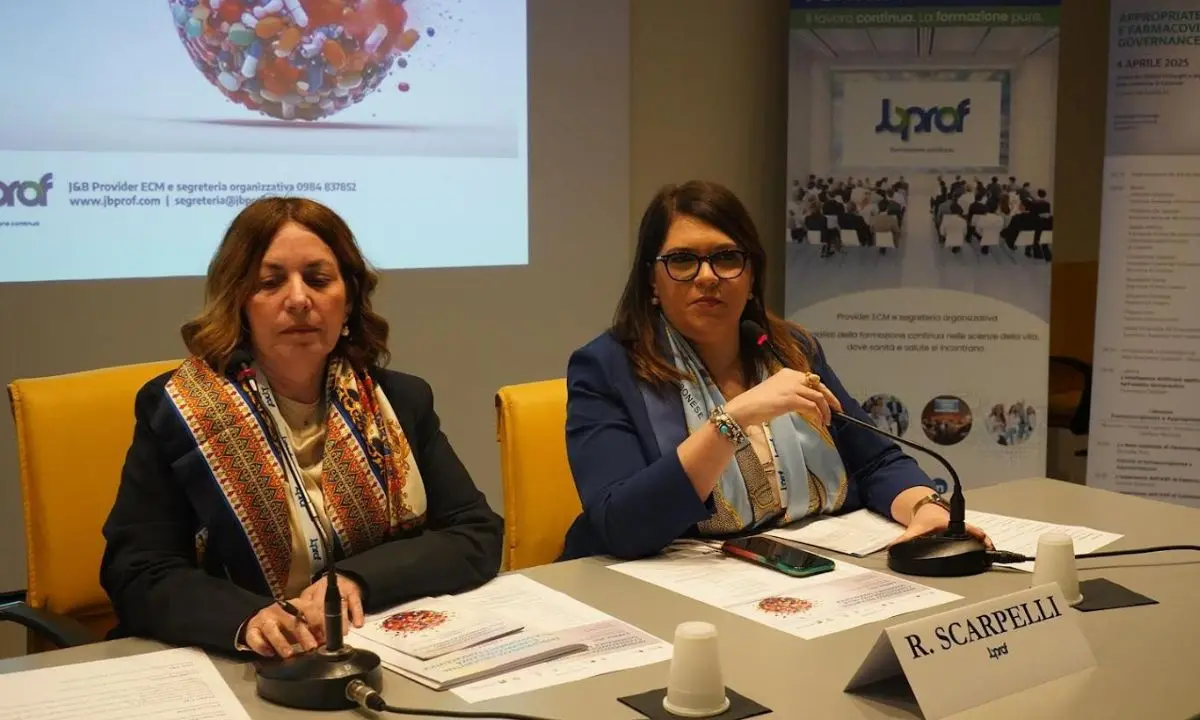 Farmaci, l'Asp di Cosenza spiega come utilizzarli in modo corretto