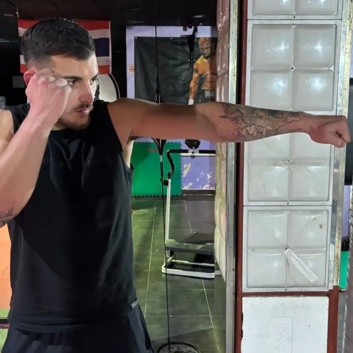 Samuele: il giovane campione di Muay Thai e il sogno di portare il WBC a Cosenza
