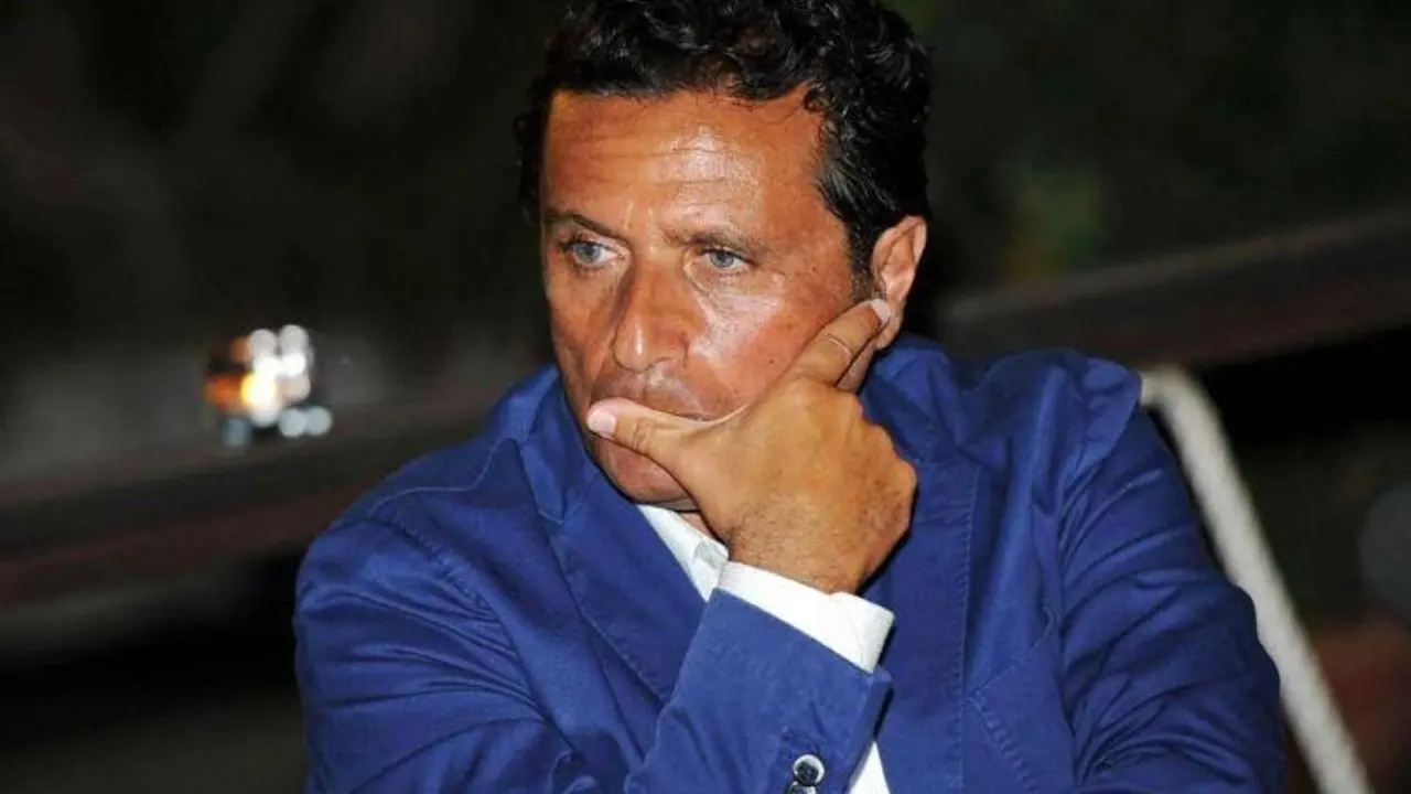 Naufragio Costa Concordia, Schettino rinuncia a richiesta semilibertà