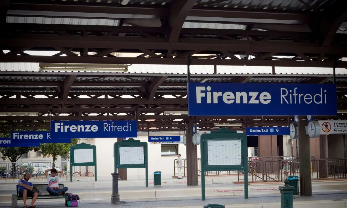 Bambina dimenticata in stazione a Firenze Rifredi: ritrovata sana e salva grazie alla Polfer