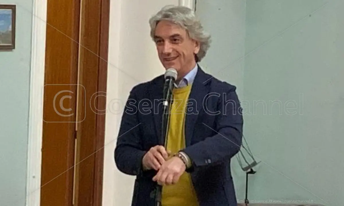 Cetraro, adesso è ufficiale: Giuseppe Aieta candidato a Sindaco