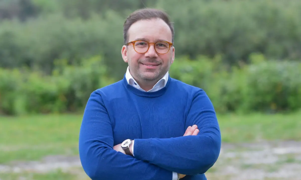 Elezioni Cassano all'Ionio, Avena: «Giovani tra rinnovamento e abusi di promesse»