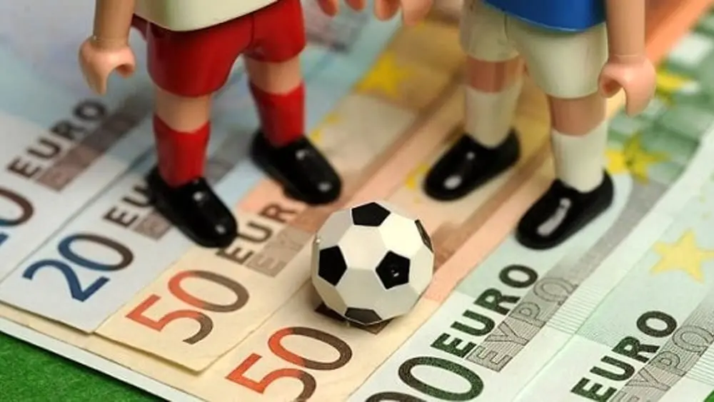 Scommesse illegali, sequestro da un milione e mezzo: indagati calciatori di Serie A