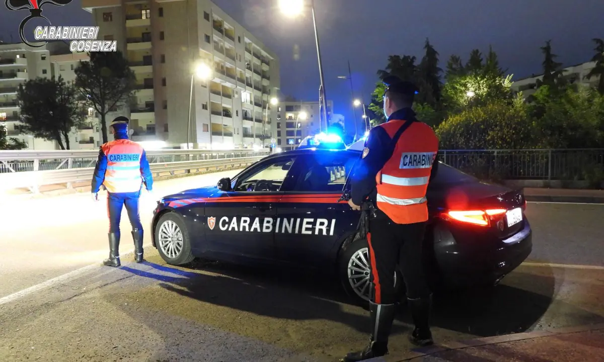 Incendio doloso all’auto di un assessore di Bisignano: arrestato un uomo di Lattarico