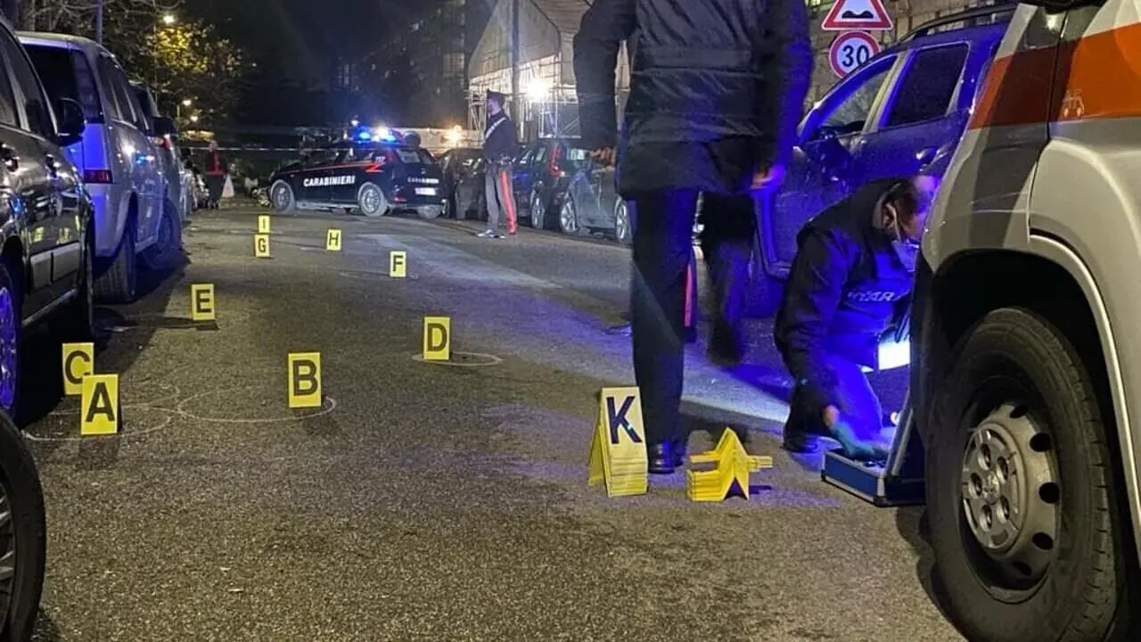 Roma, duplice omicidio sulla Prenestina: coppia cinese freddata sotto casa